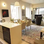 Luxury Seafront With Balcony Lejlighed
