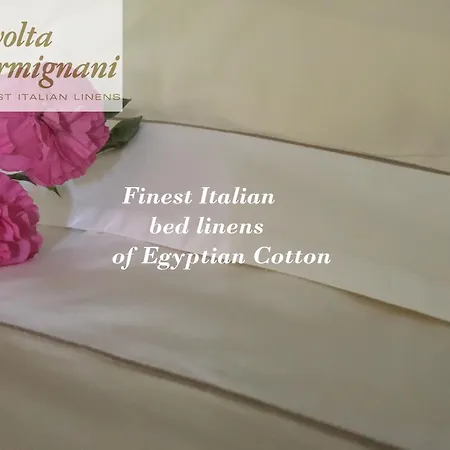 Luxury Seafront With Balcony 아파트 *