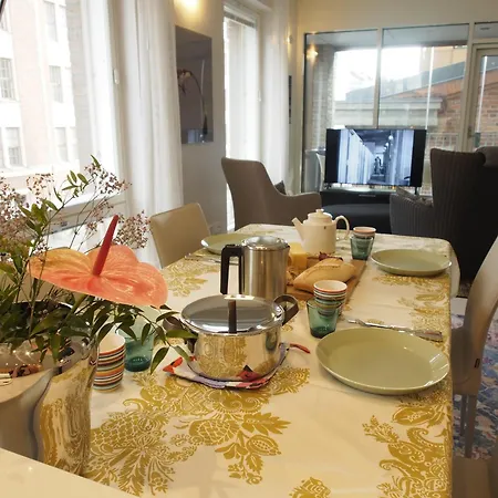 Luxury Seafront With Balcony *