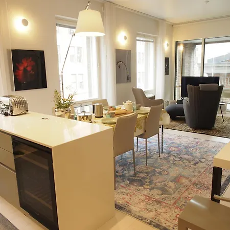 Luxury Seafront With Balcony Apartamento