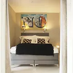 Luxury Seafront With Balcony Apartamento *