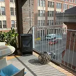 Apartamento Luxury Seafront With Balcony