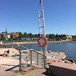 Luxury Seafront With Balcony